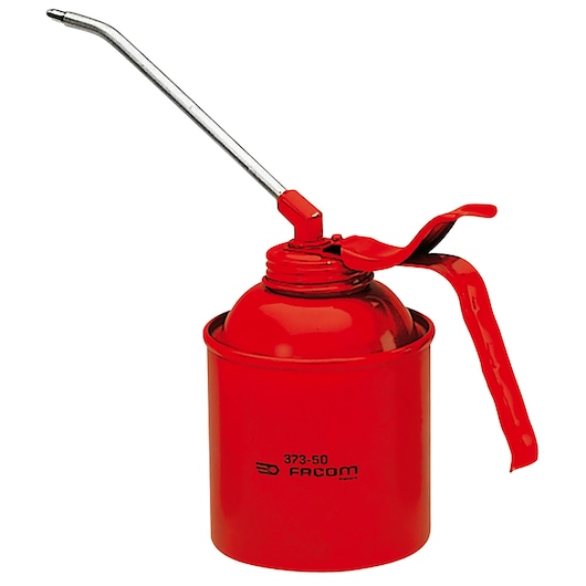 Facom 373_20 red metal oil can with angled spout and long handle, product photography on white background.