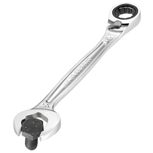 Photo of Facom 467BR_16 ratcheting combination wrench, silver, angled view on white background, open and ring ends visible.