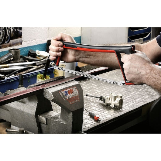 Compact Hacksaw