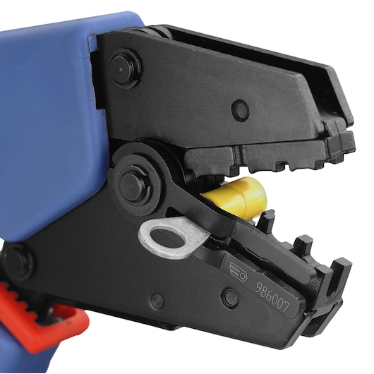 Crimping pliers for insulated terminals