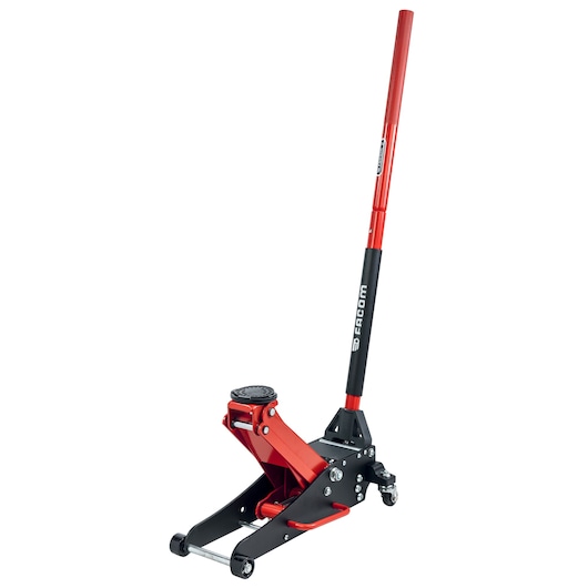 Facom DL15AL red and black hydraulic floor jack, side view on white background.