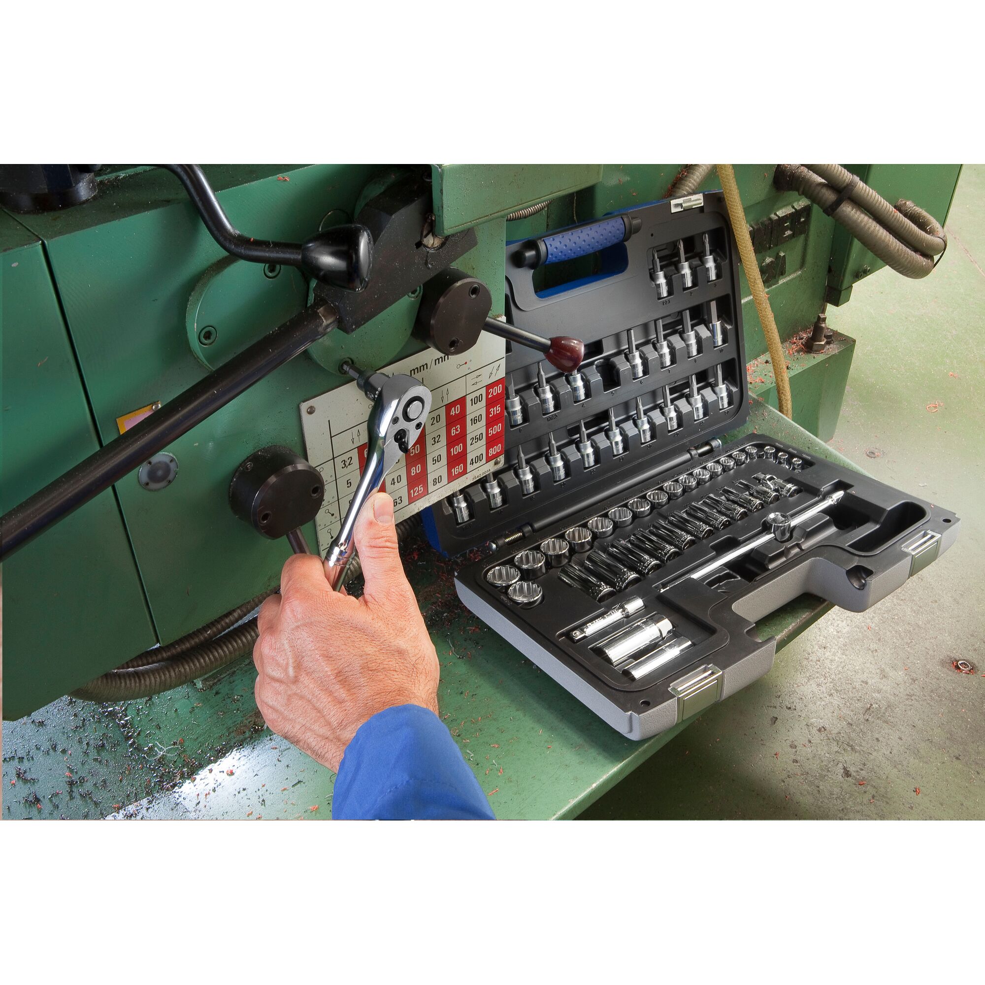 EXPERT by FACOM® 3/8 in. Socket and Accessory Set (61 pc.) | FACOM
