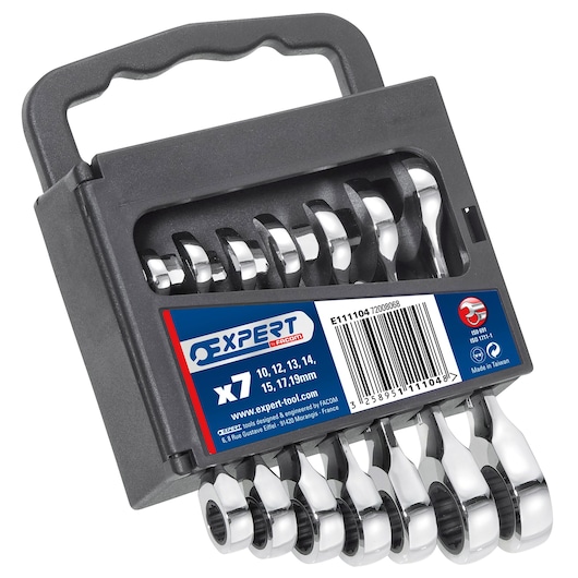 Facom E111104 ratcheting combination spanner set, 7 pieces in plastic carrying case, front angle on white.