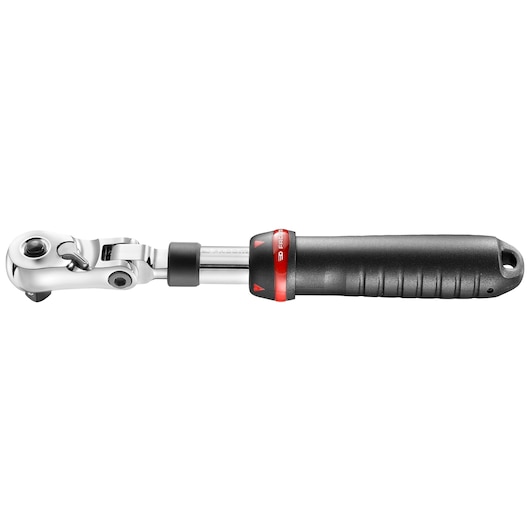 Facom JXL_171 photography of black and silver ratchet wrench with red accent, side view on white background.