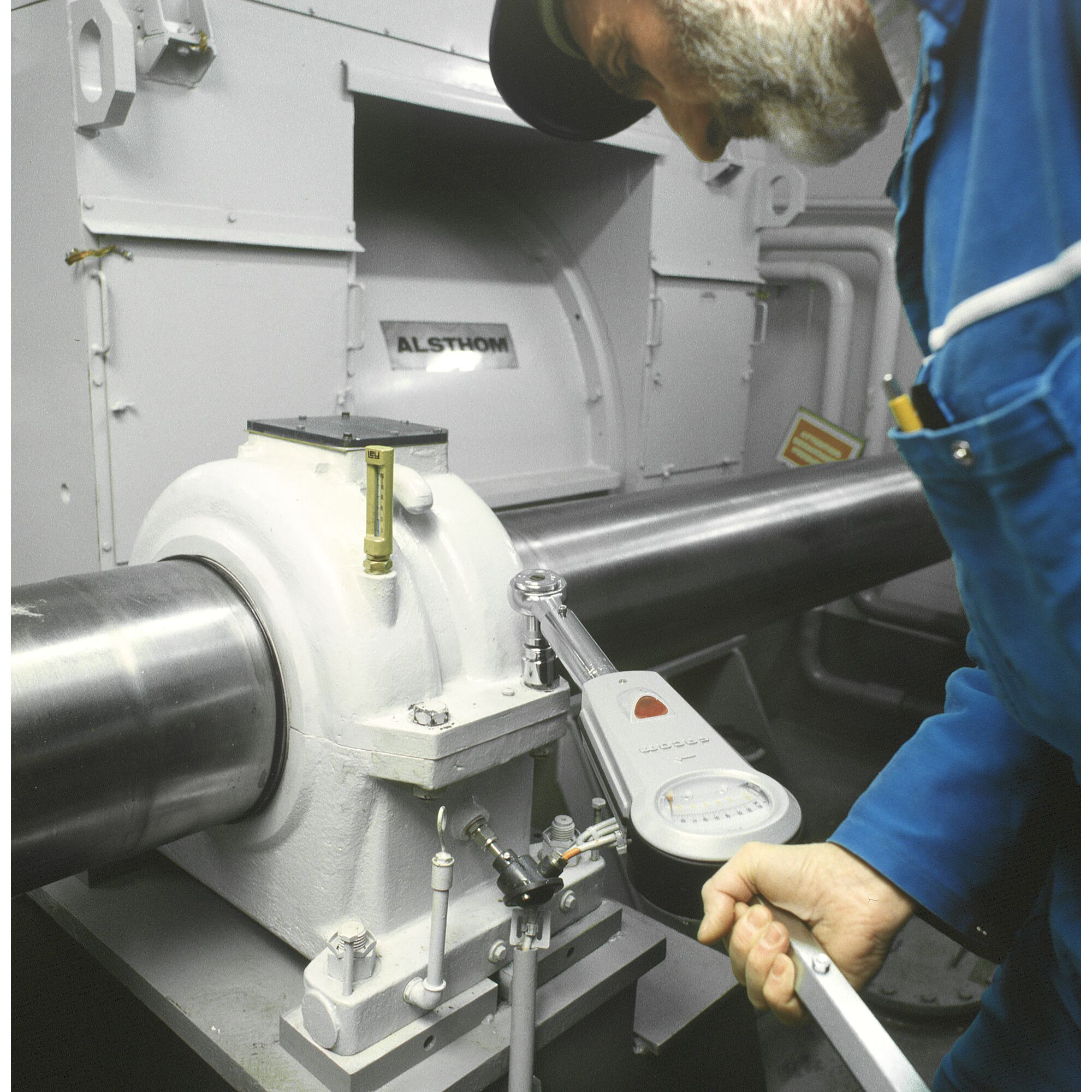 Benchmark Series 2013 Nickel 3個セット 3/4 in. Torque Wrench & Square Drive Ratchet Set, Range 180-900Nm