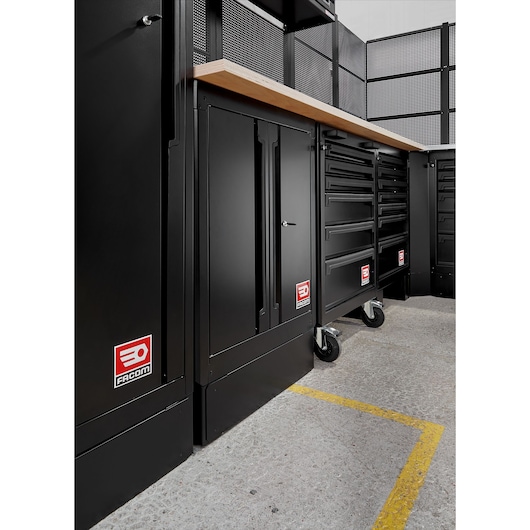 Facom black metal storage cabinets and rolling tool chest with wood worktop, front angle, RWS2-FRONTBS.